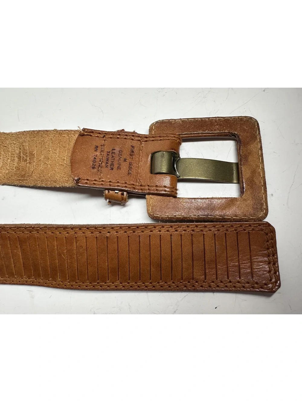 Vintage First Issue Textured Brown Leather-Wrapped Buckle Belt Size M